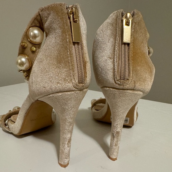 Jacobies Pearl embellished taupe nude suede ankle strap sandals open toe heels 9 - Picture 5 of 11
